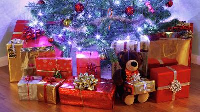 Новогодние подарки: что купить и где искать / Новогодние подарки: что купить и где искать / Christmas gifts: