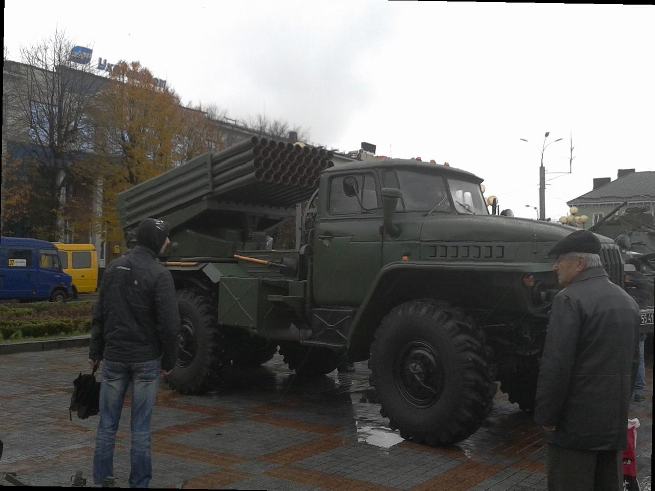 28.10.2012 Танки в Киеве